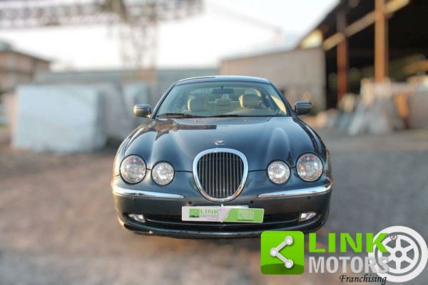 Jaguar S-Type 4.0 V8 2000