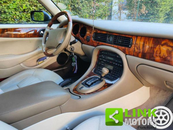 Jaguar XJ 8 4.0 Executive 1998 32694