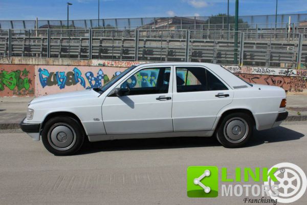 Mercedes-Benz 190 E 1989 33079