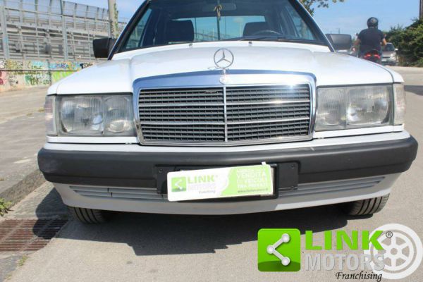 Mercedes-Benz 190 E 1989 33085