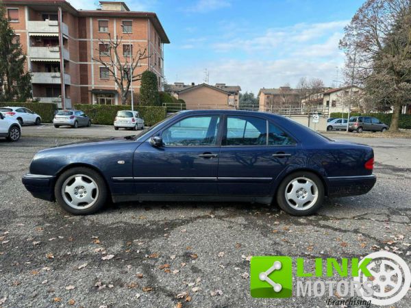 Mercedes-Benz E 200 1996 33117