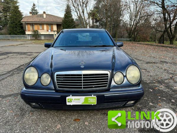 Mercedes-Benz E 200 1996 33118