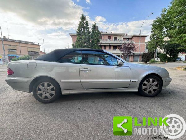 Mercedes-Benz CLK 320 2000 33226