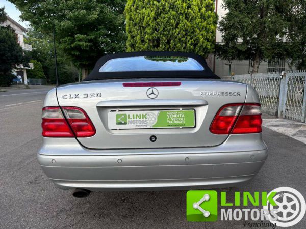 Mercedes-Benz CLK 320 2000 33230