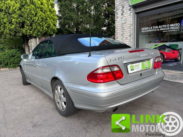 Mercedes-Benz CLK 320 2000 33233