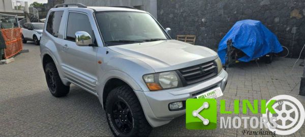 Mitsubishi Pajero 2000 33293