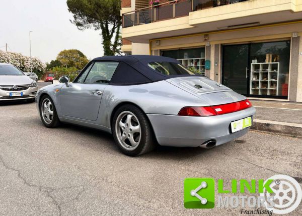 Porsche 911 Carrera 1995 33343