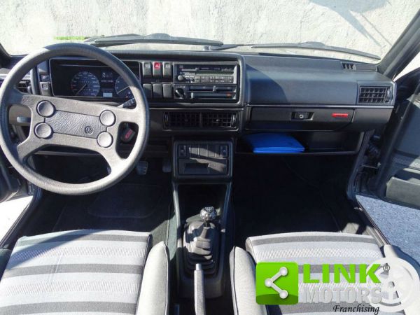 Volkswagen Golf Mk II GTi 16V 1.8 1986 33514