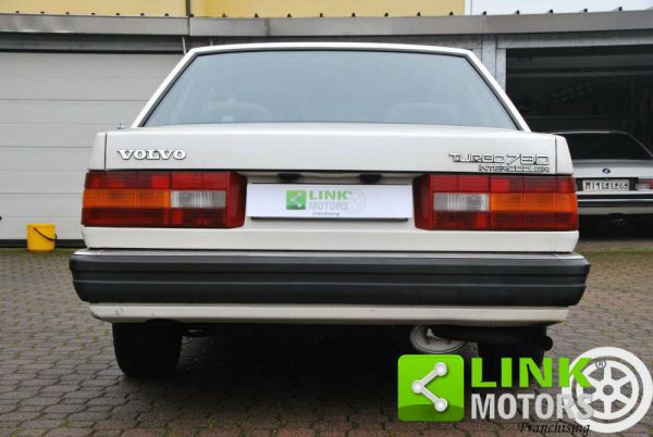 Volvo 780 Bertone 1987 33574