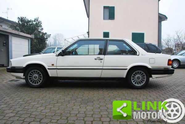 Volvo 780 Bertone 1987 33575