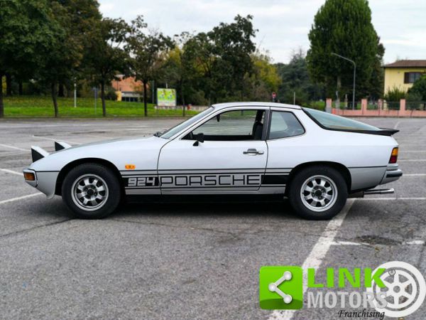 Porsche 924 1977