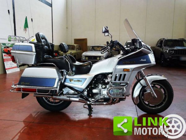 Honda GL 1200 Gold Wing Aspencade 1987 72436