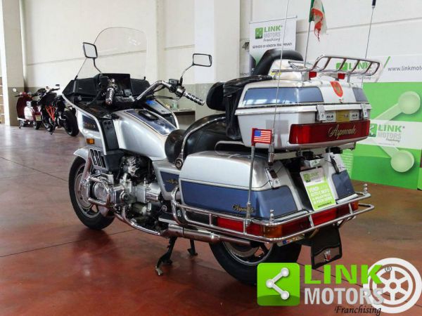 Honda GL 1200 Gold Wing Aspencade 1987 72442