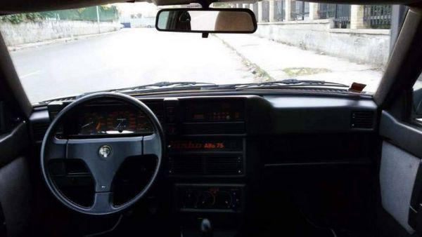 Alfa Romeo 75 1.8 Turbo 1988 82558