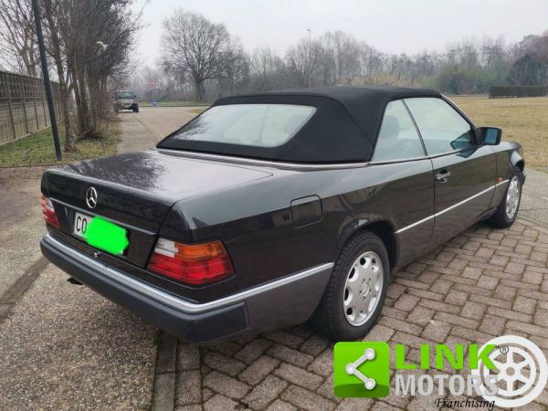 Mercedes-Benz 300 CE 1993 103725