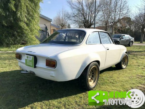 Alfa Romeo Giulia GT 1300 Junior 1970 104064