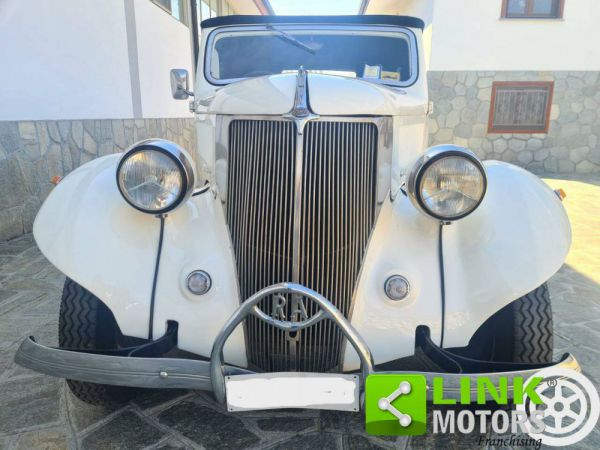 Ford V8 1936 104599