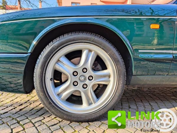 Jaguar XJR 4.0 1998 106820