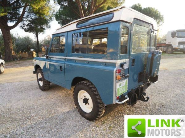 Land Rover Defender 110 1983 106975