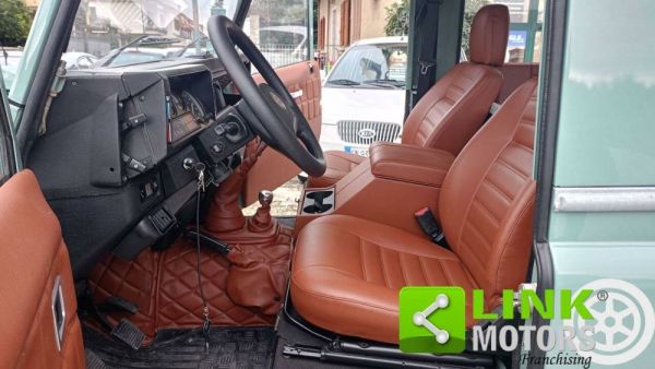 Land Rover Defender 90 Td5 1998