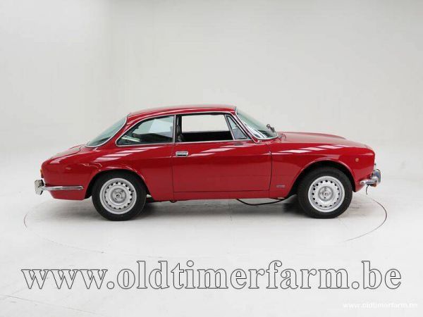 Alfa Romeo Alfetta GTV 2000 1976 36323