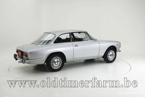 Alfa Romeo 1750 GT Veloce 1971