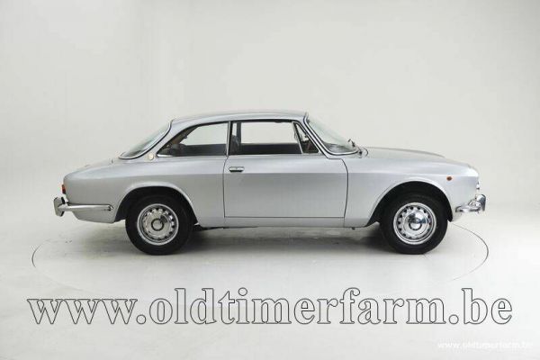 Alfa Romeo 1750 GT Veloce 1971 36346