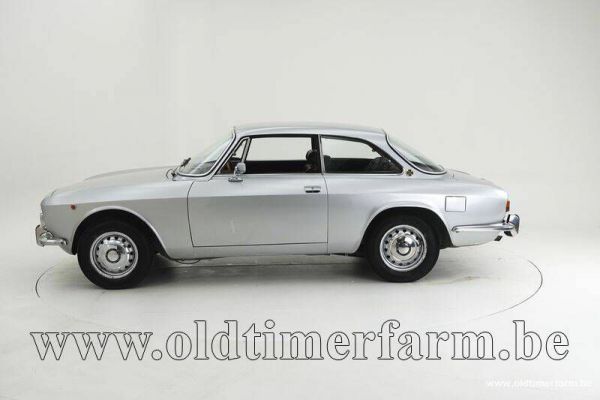 Alfa Romeo 1750 GT Veloce 1971 36348