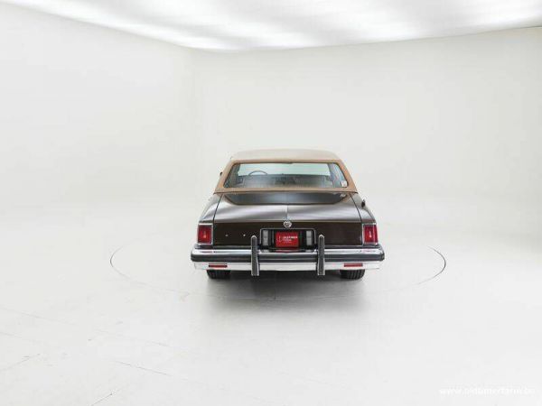 Cadillac Seville 1977 36685