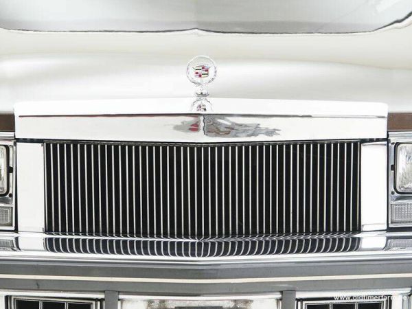 Cadillac Seville 1977 36693