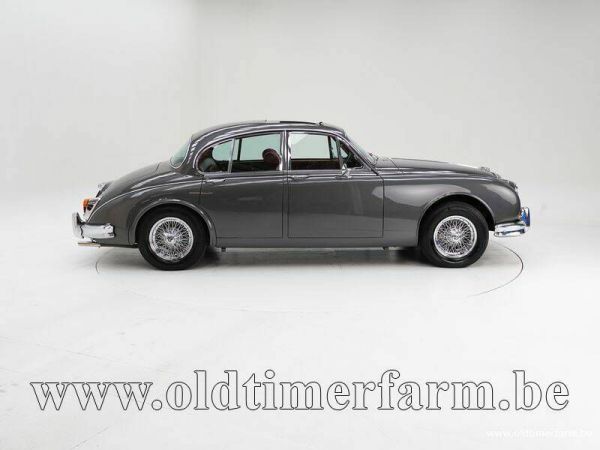 Daimler 2.5 Litre V8 1966 36851