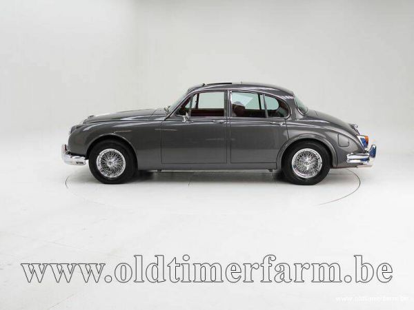 Daimler 2.5 Litre V8 1966 36853