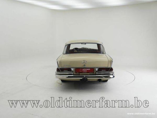 Mercedes-Benz 220 S b 1960 37184