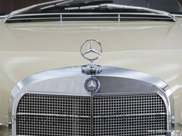 Mercedes-Benz 220 S b 1960 37187