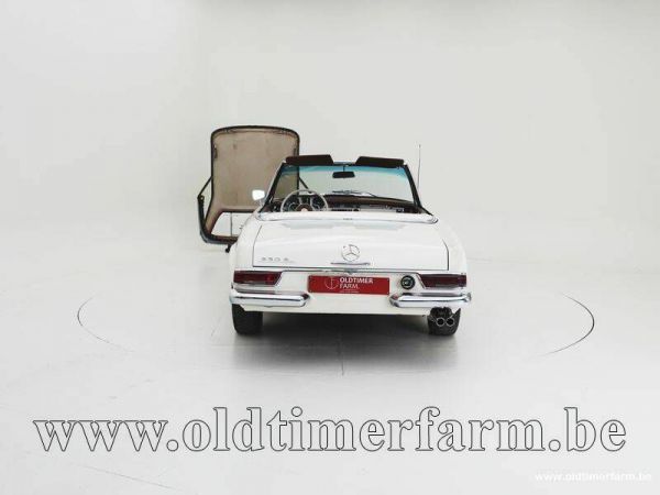 Mercedes-Benz 230 SL 1967 37236