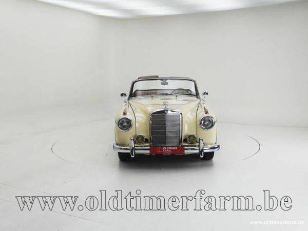 Mercedes-Benz 220 SE Cabriolet 1961 37337