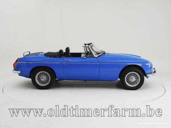 MG MGB 1980 37497