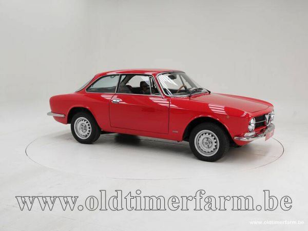 Alfa Romeo Giulia 1600 GT Junior 1974 38083