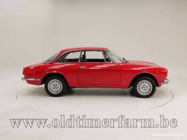 Alfa Romeo Giulia 1600 GT Junior 1974 38089