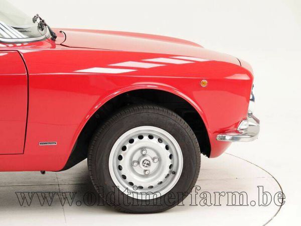 Alfa Romeo Giulia 1600 GT Junior 1974 38090