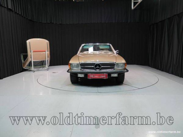 Mercedes-Benz 350 SL 1972 38111