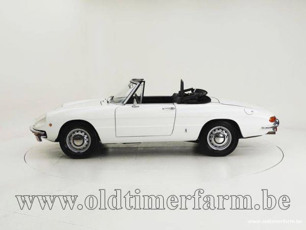 Alfa Romeo Spider 1300 Junior 1969 38439