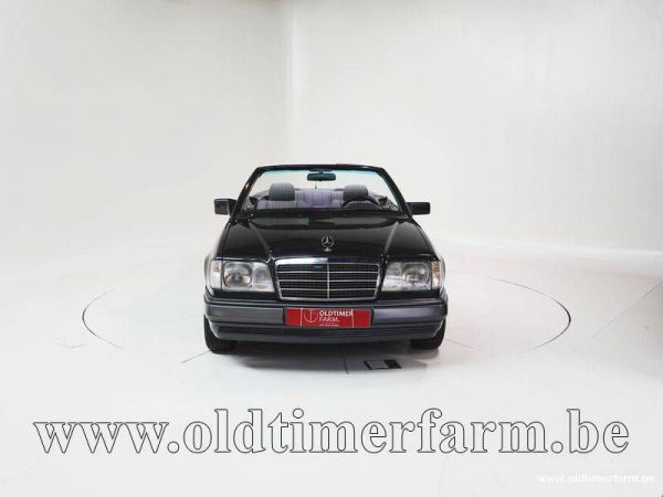 Mercedes-Benz E 200 1994 38540