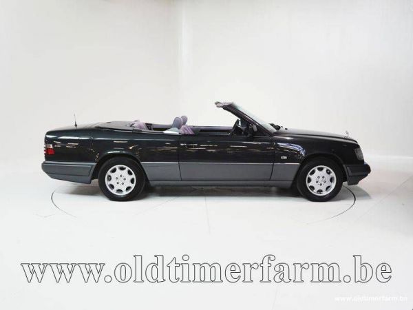 Mercedes-Benz E 200 1994 38541