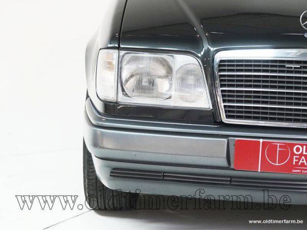 Mercedes-Benz E 200 1994 38545