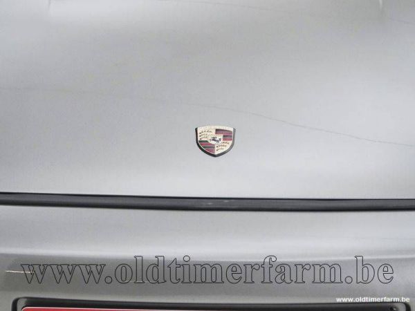 Porsche 911 Carrera 2 1990 38758