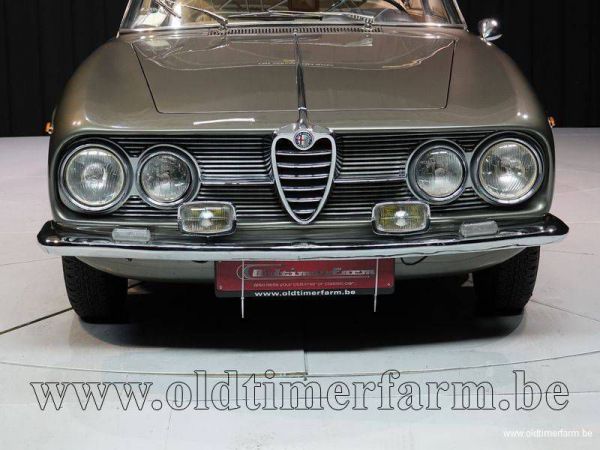 Alfa Romeo 2000 Sprint 1961 39163