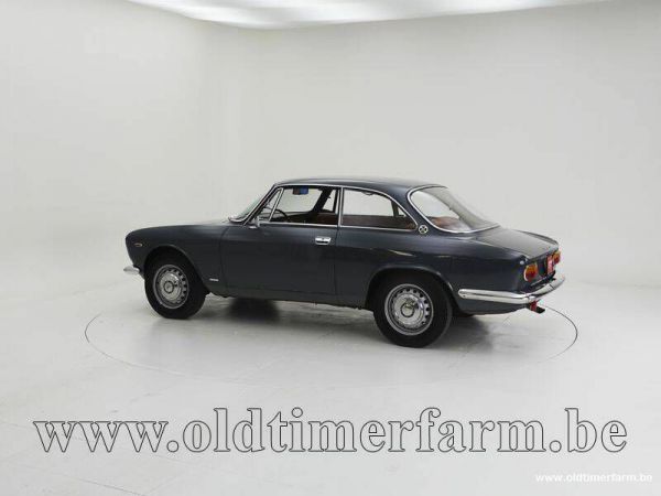 Alfa Romeo Giulia 1600 Sprint GT Veloce 1967 69644