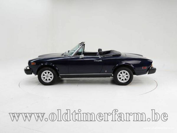 Fiat 124 Spider CS1 1977 75383