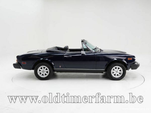 Fiat 124 Spider CS1 1977 75384